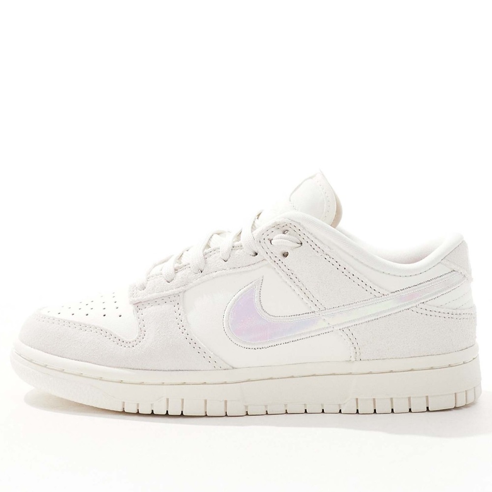 Wmns Dunk Low 'Iridescent Swoosh'